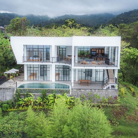 The Hacienda Lovina Villa Dış mekan fotoğraf